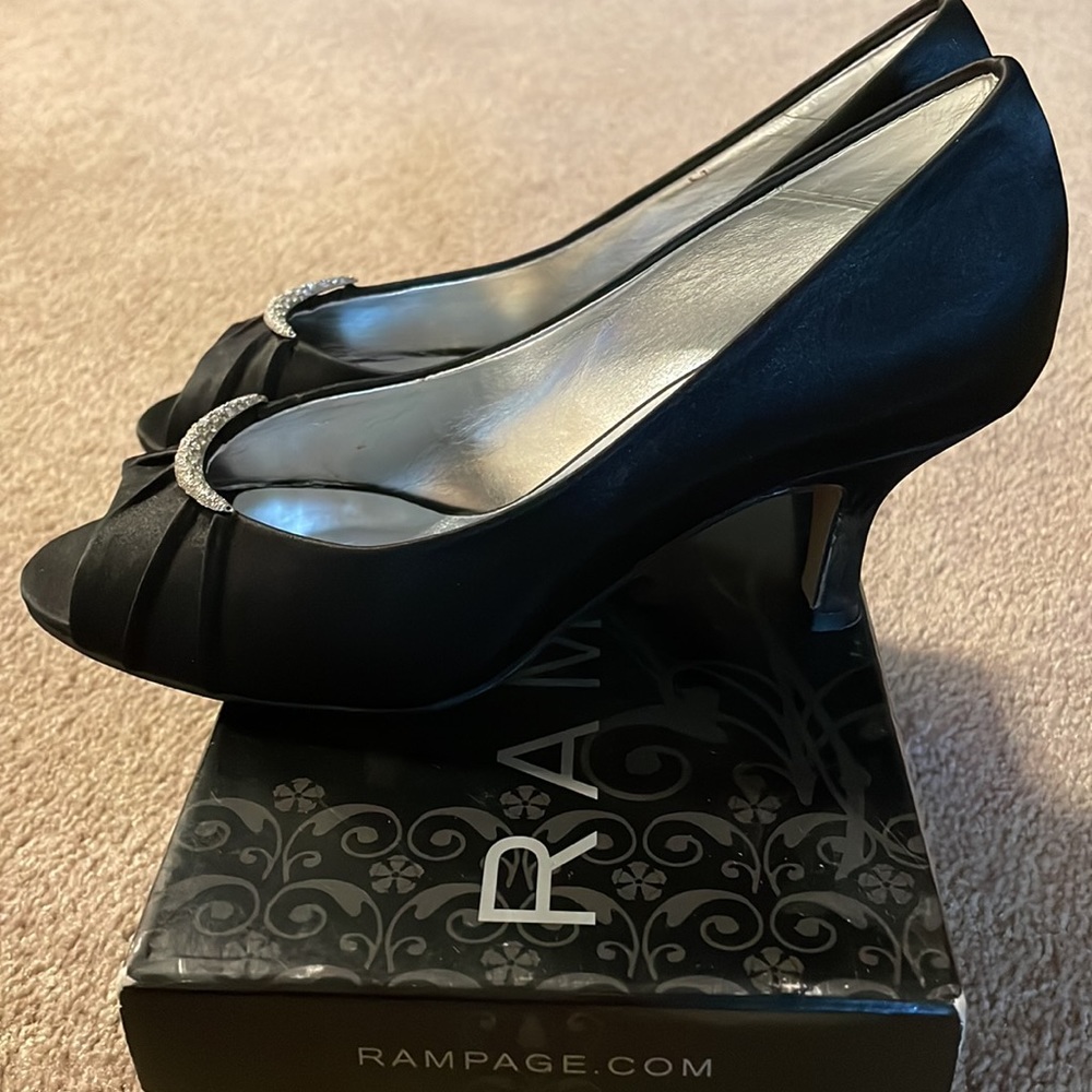 Caparros black high heels - Picture 2 of 3